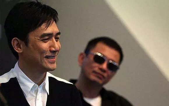 《阿飛正傳》今日復映,梁朝偉卻與王家衛解約散夥