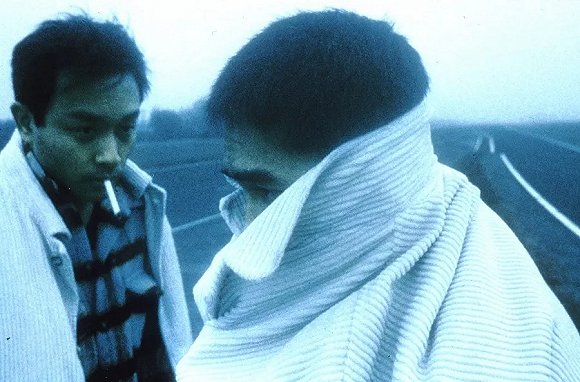 《阿飛正傳》今日復映,梁朝偉卻與王家衛解約散夥
