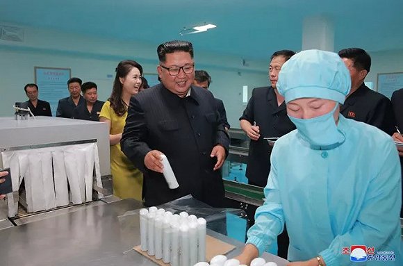 金正恩視察朝中接壤地區 造訪化妝品廠和蘆葦農場
