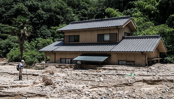 【天下頭條】特蕾莎·梅的脫歐計劃獲默克爾支持 日本雨災已致155人喪生