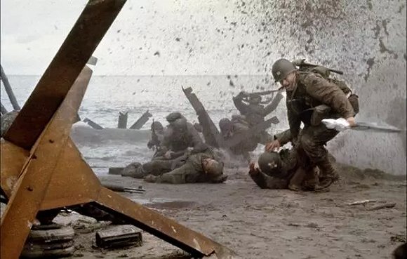 《拯救大兵瑞恩》20周年 我們再次回到諾曼底的海灘