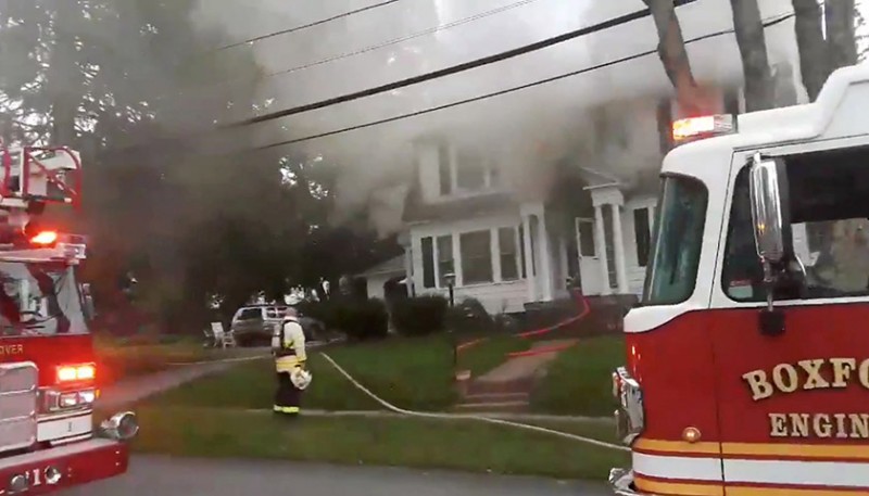 家有異味快出門！美國麻省燃氣管道事故數十住宅爆炸起火