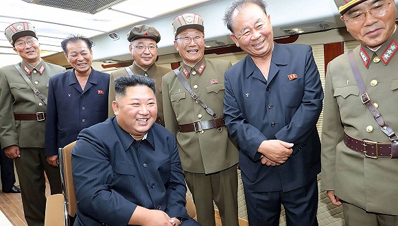 朝中社：金正恩再次指導新型武器試射